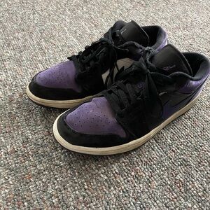 Jordan 1 Low - Purple